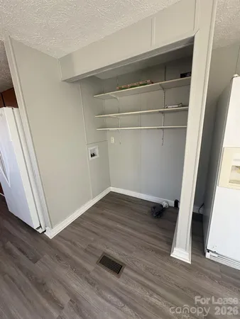 $1,400 | 5185 Dysartsville Road, Morganton, NC 28655