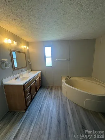 $1,400 | 5185 Dysartsville Road, Morganton, NC 28655