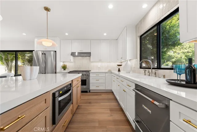 $1,849,000 | 3424 Summerset Circle, Costa Mesa, CA 92626