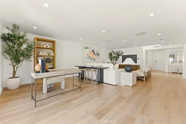 $1,849,000 | 3424 Summerset Circle, Costa Mesa, CA 92626