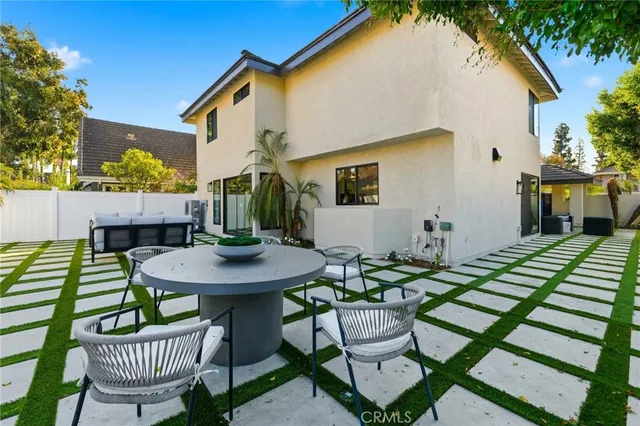 $1,849,000 | 3424 Summerset Circle, Costa Mesa, CA 92626