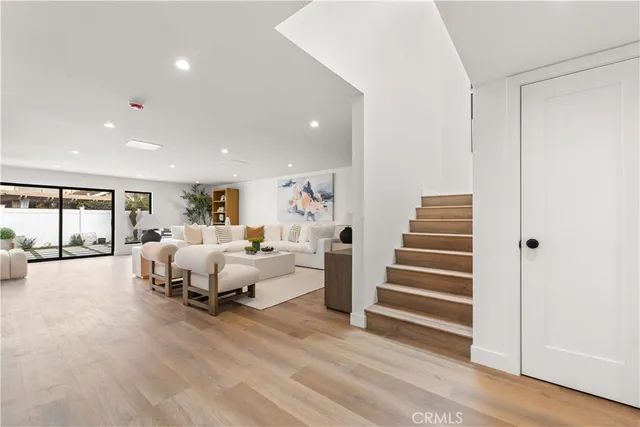 $1,849,000 | 3424 Summerset Circle, Costa Mesa, CA 92626