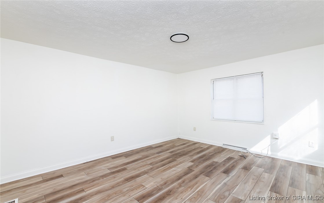 3941 Carver Street New Albany, IN 47150 - Photo 8 of 45