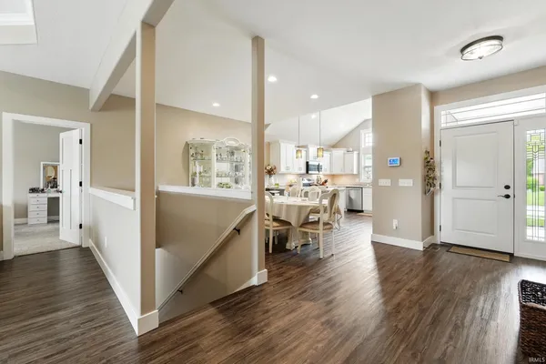 $425,000 | 17009 Hamptons Parkway, Woodburn, IN 46797