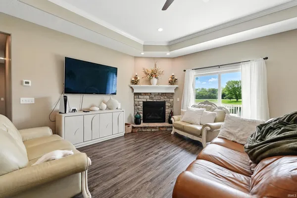 $425,000 | 17009 Hamptons Parkway, Woodburn, IN 46797