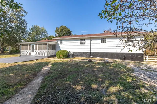 $225,000 | 5772 State Highway, Doniphan, MO 63935