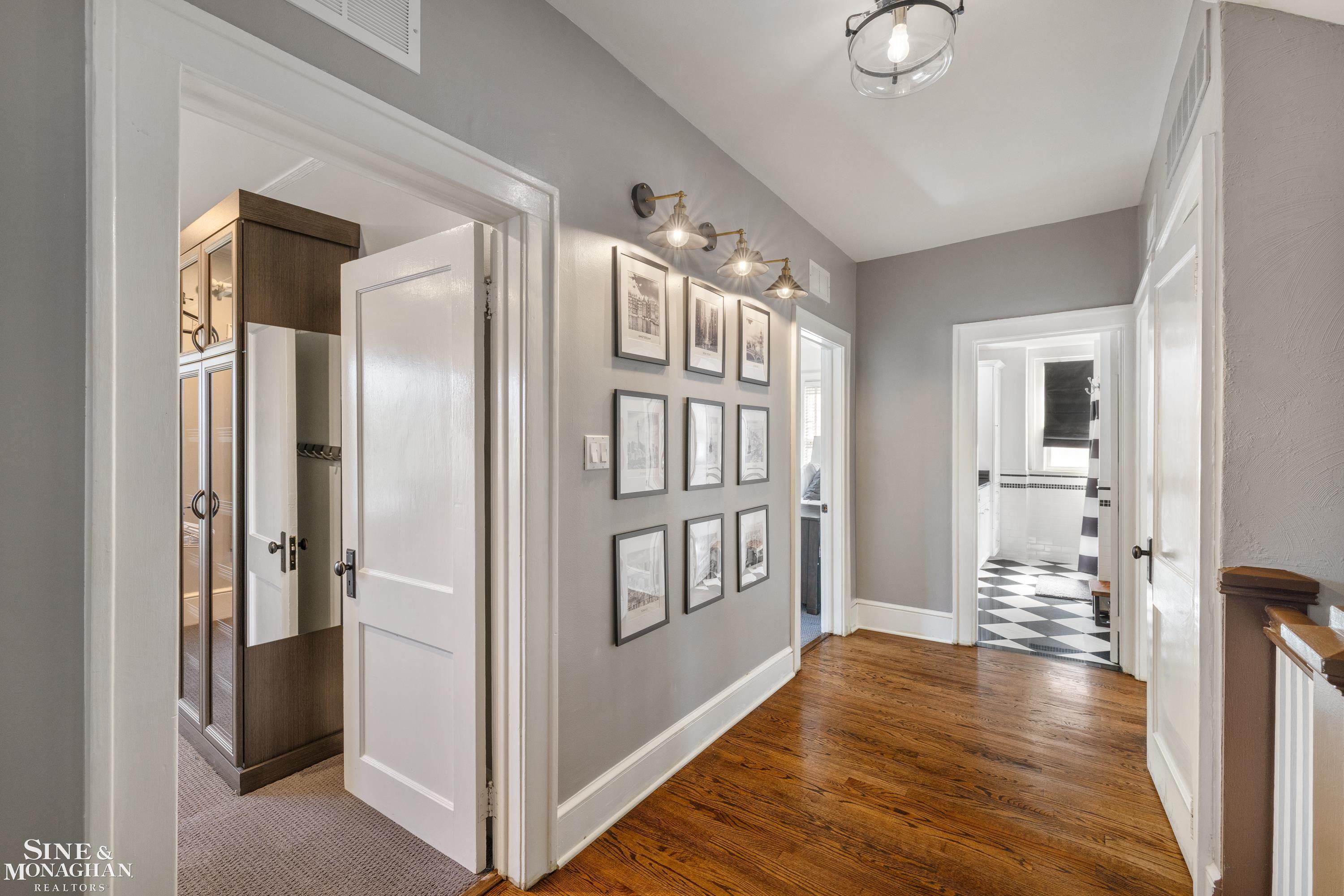 387 Neff Road Grosse Pointe, MI 48230 - Photo 22 of 59 50205717-16DB857D-2279-4BE8-83C2-64CECB151DD5.JPG