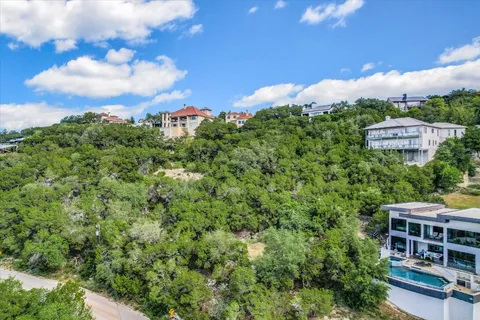 $575,000 | 6713 Mountain Trail, Austin, TX 78732