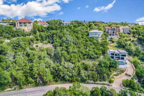 $575,000 | 6713 Mountain Trail, Austin, TX 78732