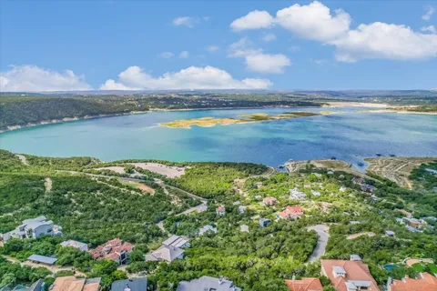 $575,000 | 6713 Mountain Trail, Austin, TX 78732