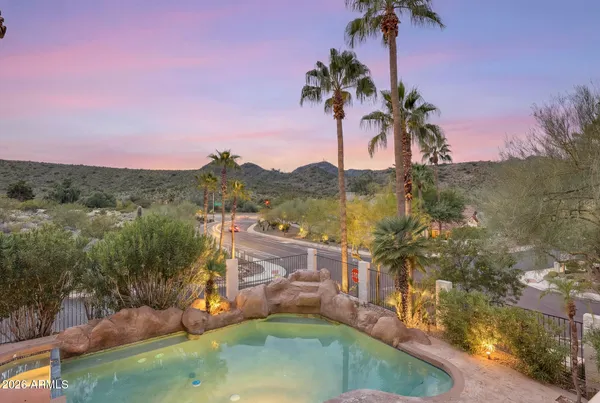 $995,900 | 13210 North 13th Street, Phoenix, AZ 85022