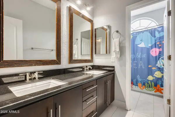 $995,900 | 13210 North 13th Street, Phoenix, AZ 85022