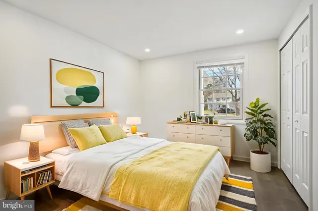 $4,500 | 13134 Madonna Lane, Fairfax, VA 22033