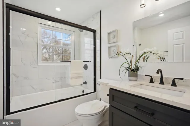 $4,500 | 13134 Madonna Lane, Fairfax, VA 22033