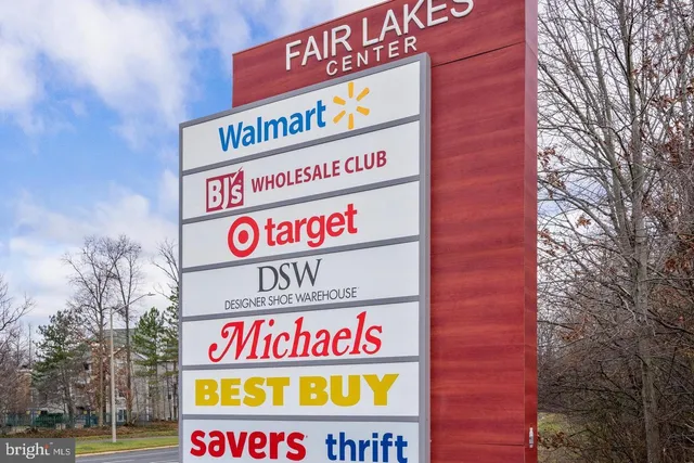 $4,500 | 13134 Madonna Lane, Fairfax, VA 22033