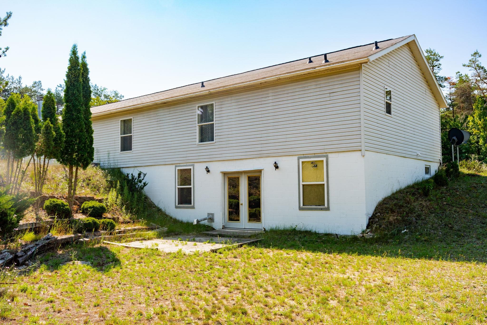 5944 Gonyer Road Southwest Fife Lake, MI 49633 - Photo 44 of 50 1914203-53.JPG