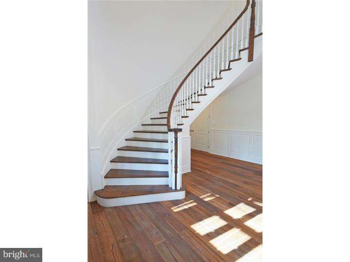 513 Webb Road Chadds Ford, PA 19317 - Photo 5 of 25 Foyer