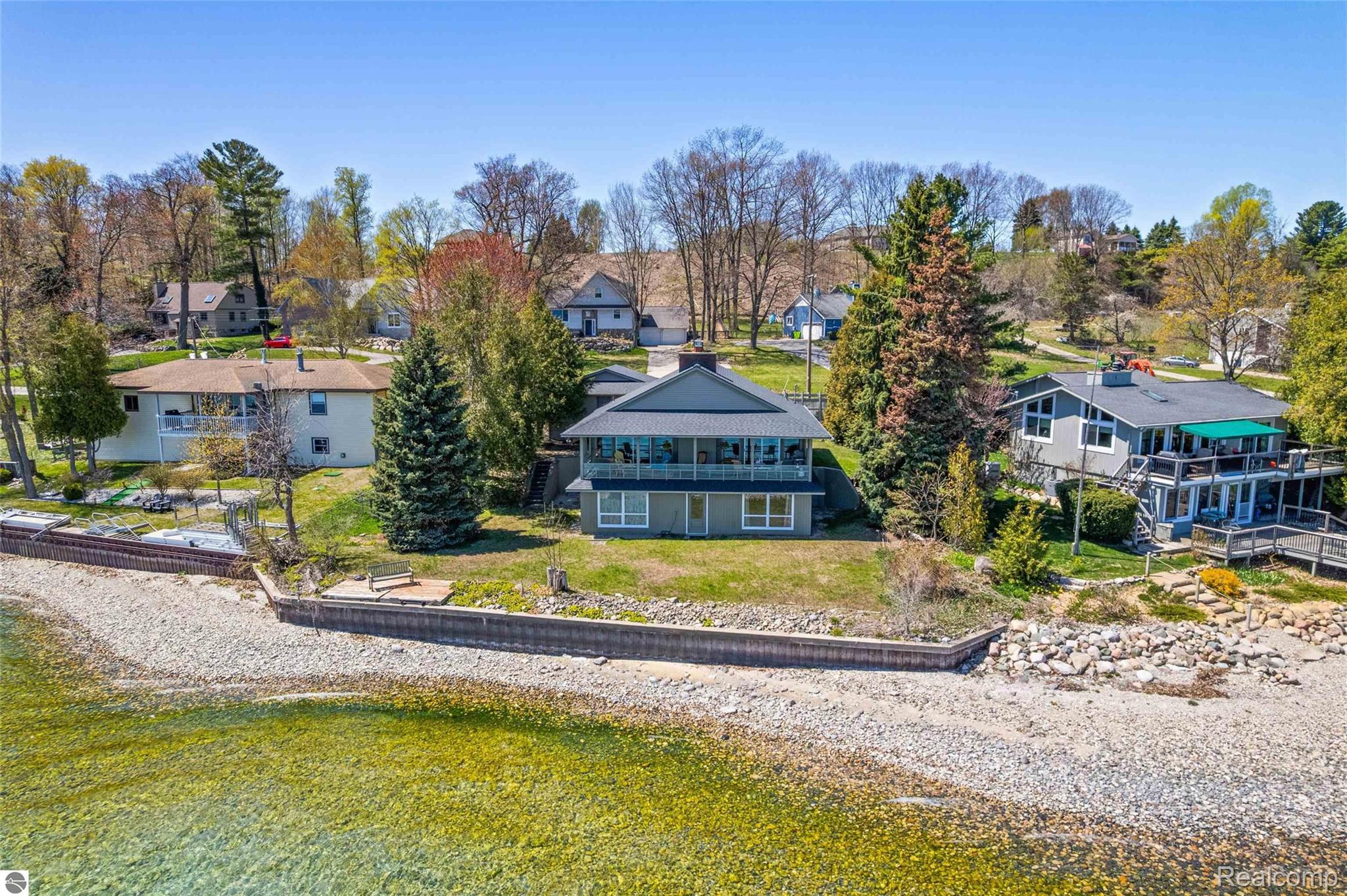 9428 Center Road Traverse City, MI 49686 - Photo 2 of 46 2.jpeg