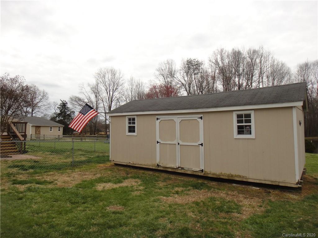 7945 Lester Road Stokesdale, NC 27357 - Photo 29 of 38 Gallery Image 29