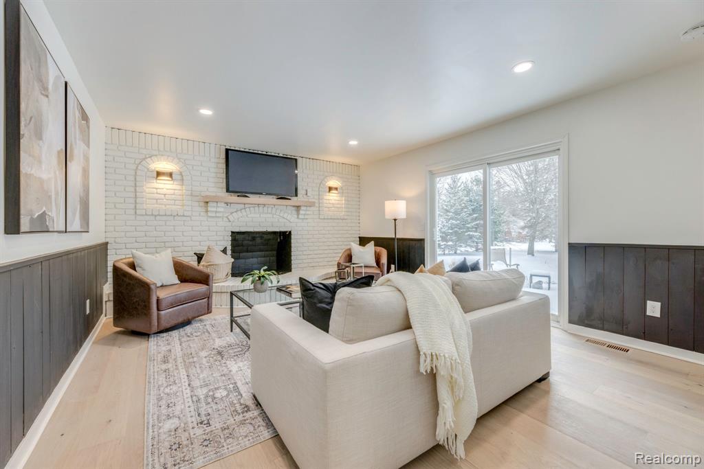1499 West Horseshoe Bend Rochester, MI 48306 - Photo 13 of 50