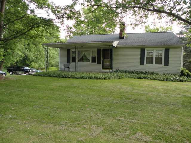 3550 Sharon Valley Road Newark, OH 43055 - Photo 1 of 8 Gallery Image 1