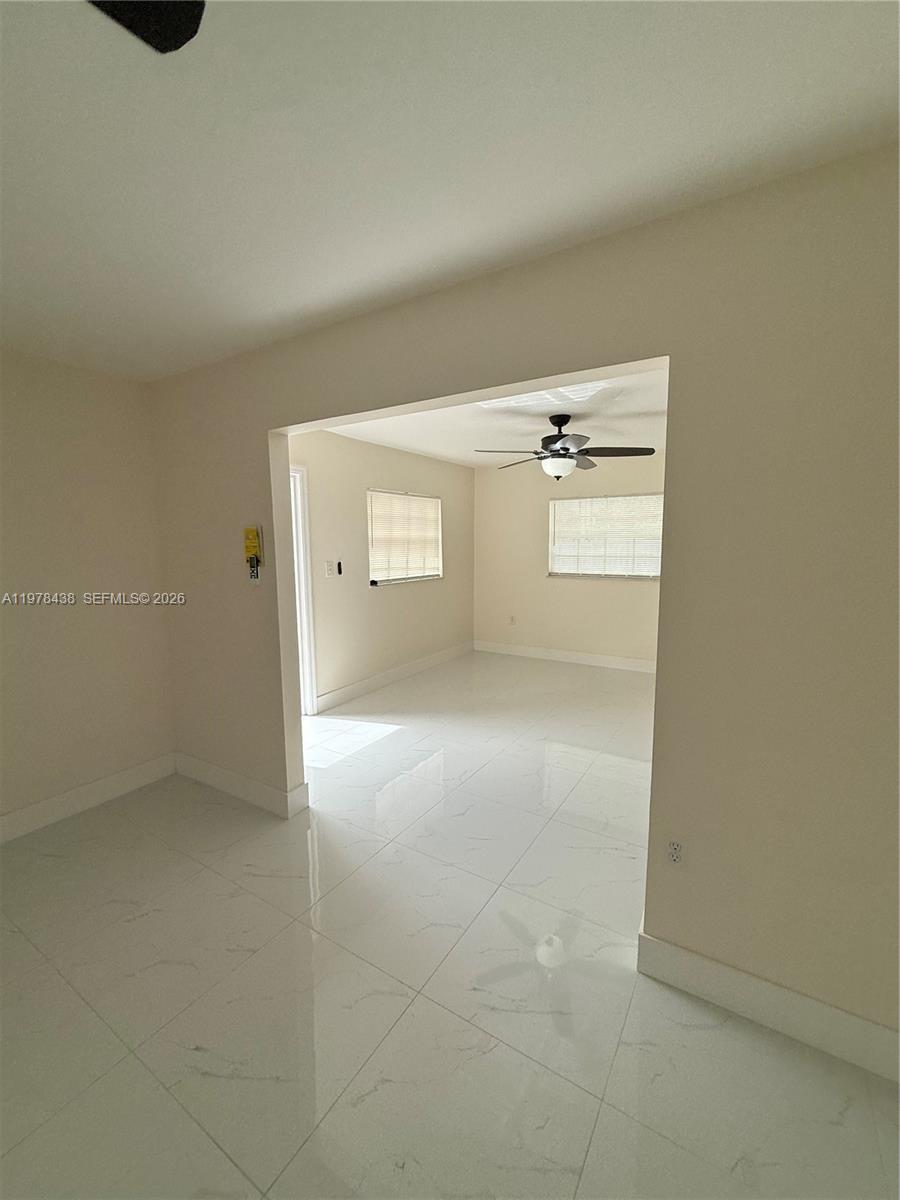 11690 Southwest 185th Street, Unit 1 Miami, FL 33157 - Photo 4 of 11