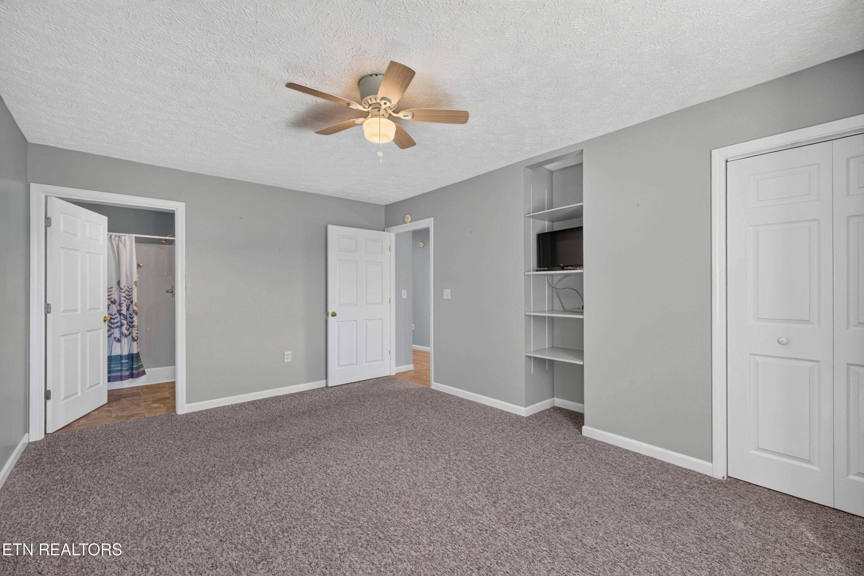 435 Morie Road Dandridge, TN 37725 - Photo 24 of 48 MBR HAS BUILT-INS & WALK-IN CLOSET