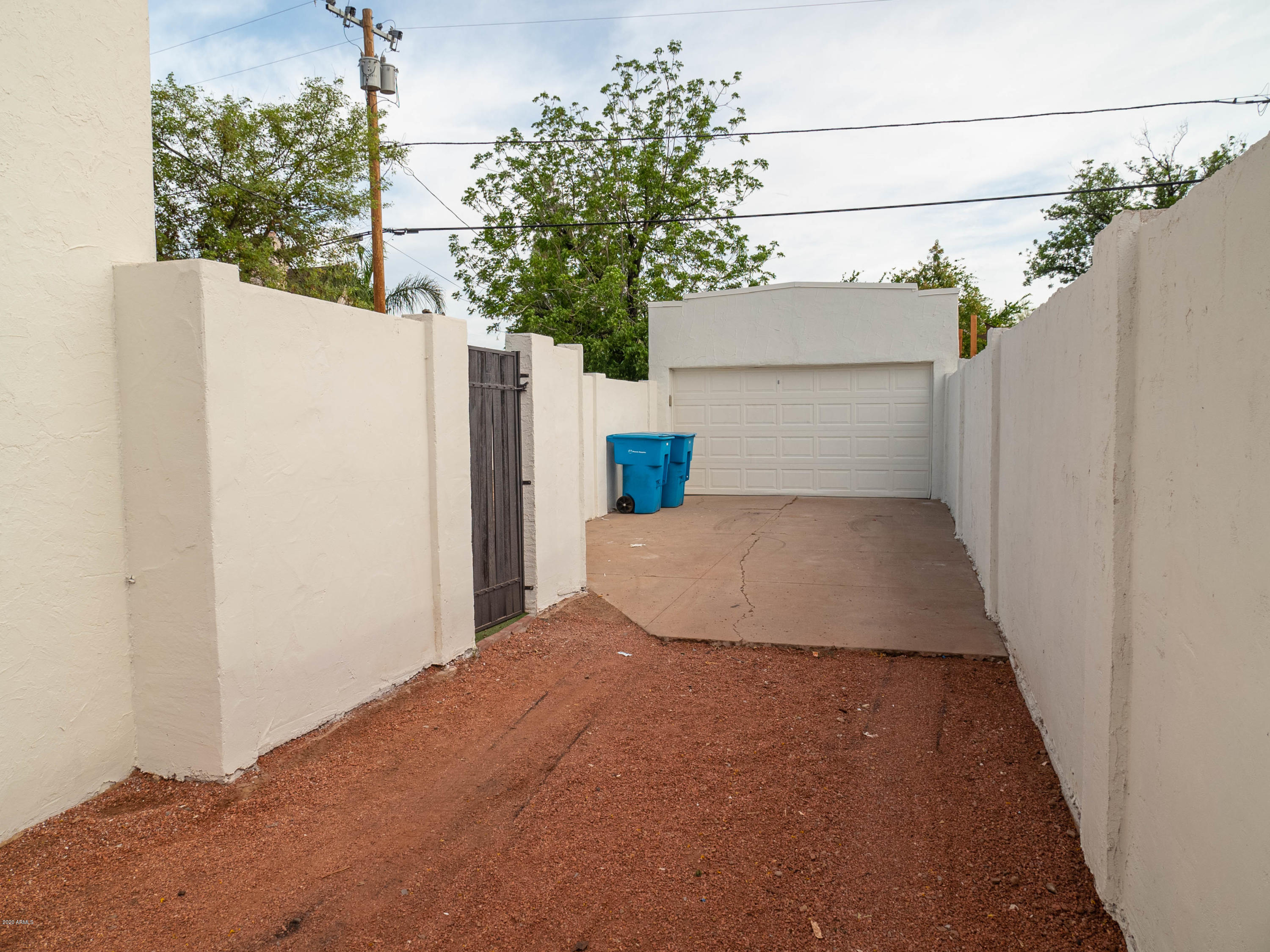 1516 East Almeria Road Phoenix, AZ 85006 - Photo 7 of 33 Almeria-9