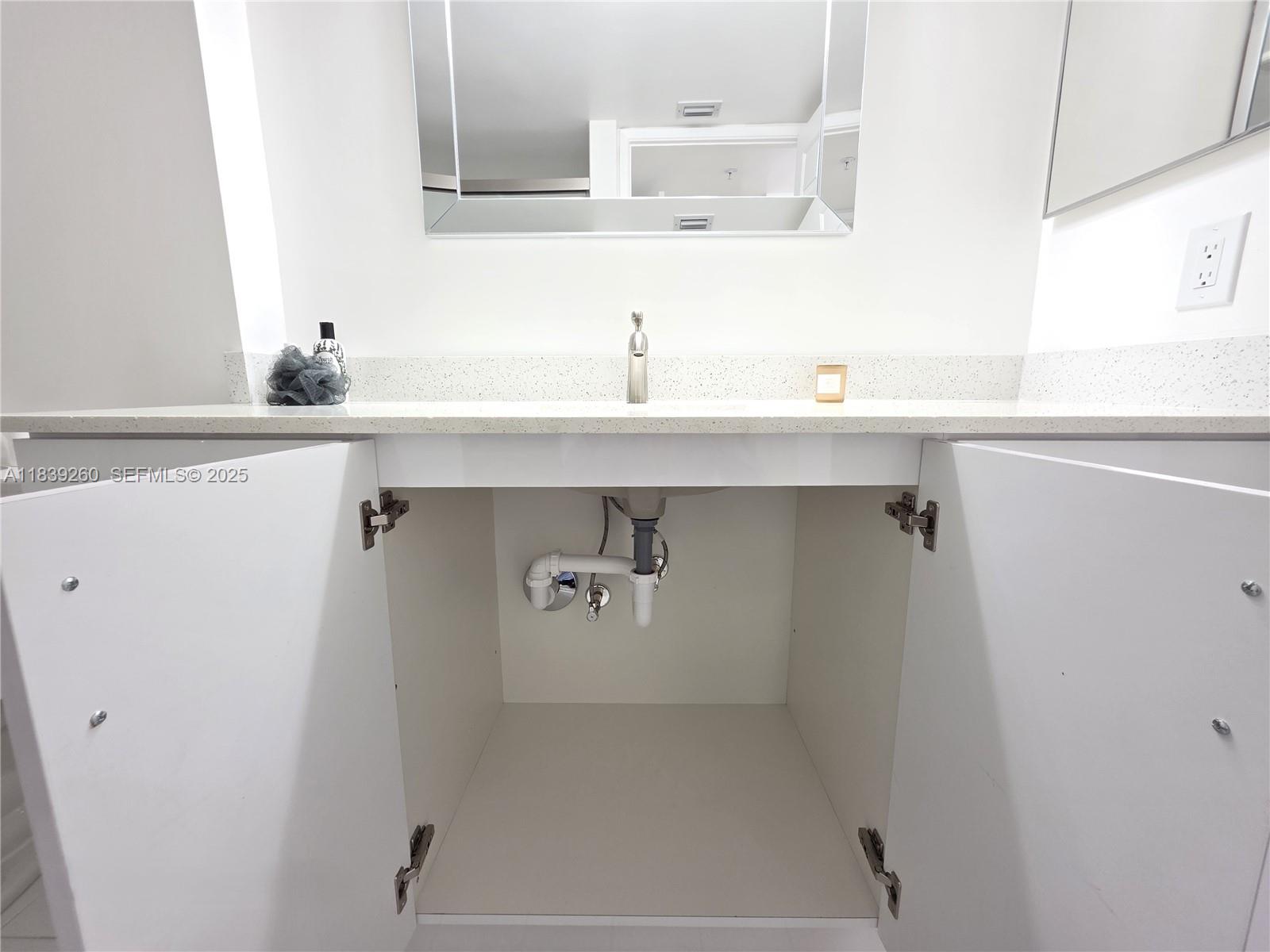 2620 South University Drive, Unit 111 Davie, FL 33328 - Photo 22 of 49 Master Bathroom Sink