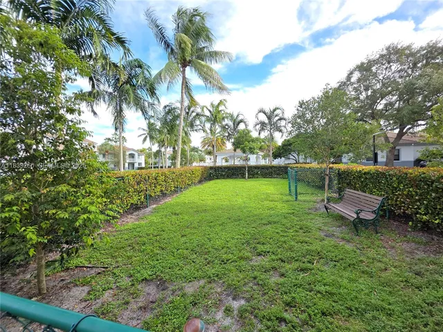 $339,000 | 2620 South University Drive, Unit 111, Davie, FL 33328