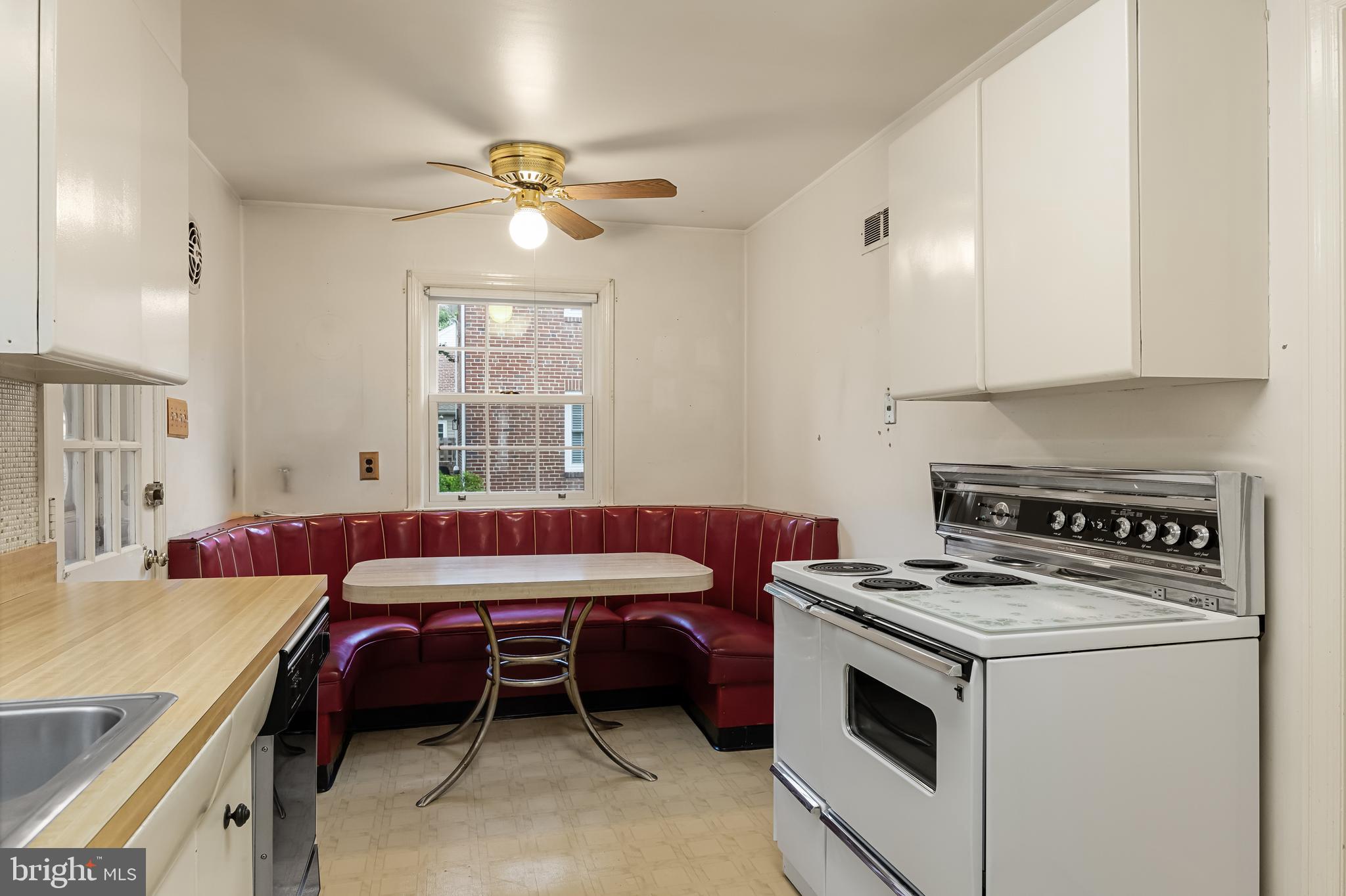 24 Kent Road Cherry Hill, NJ 08002 - Photo 11 of 33
