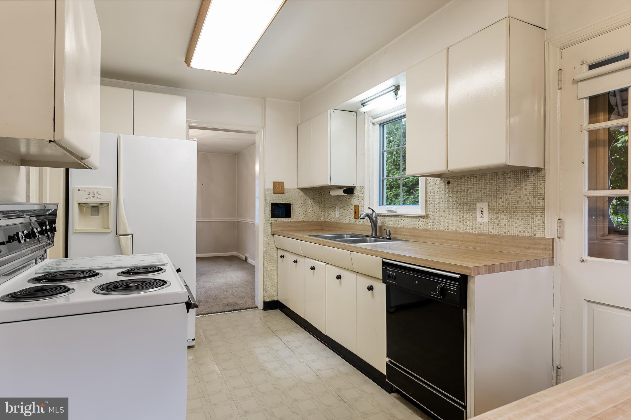 24 Kent Road Cherry Hill, NJ 08002 - Photo 14 of 33