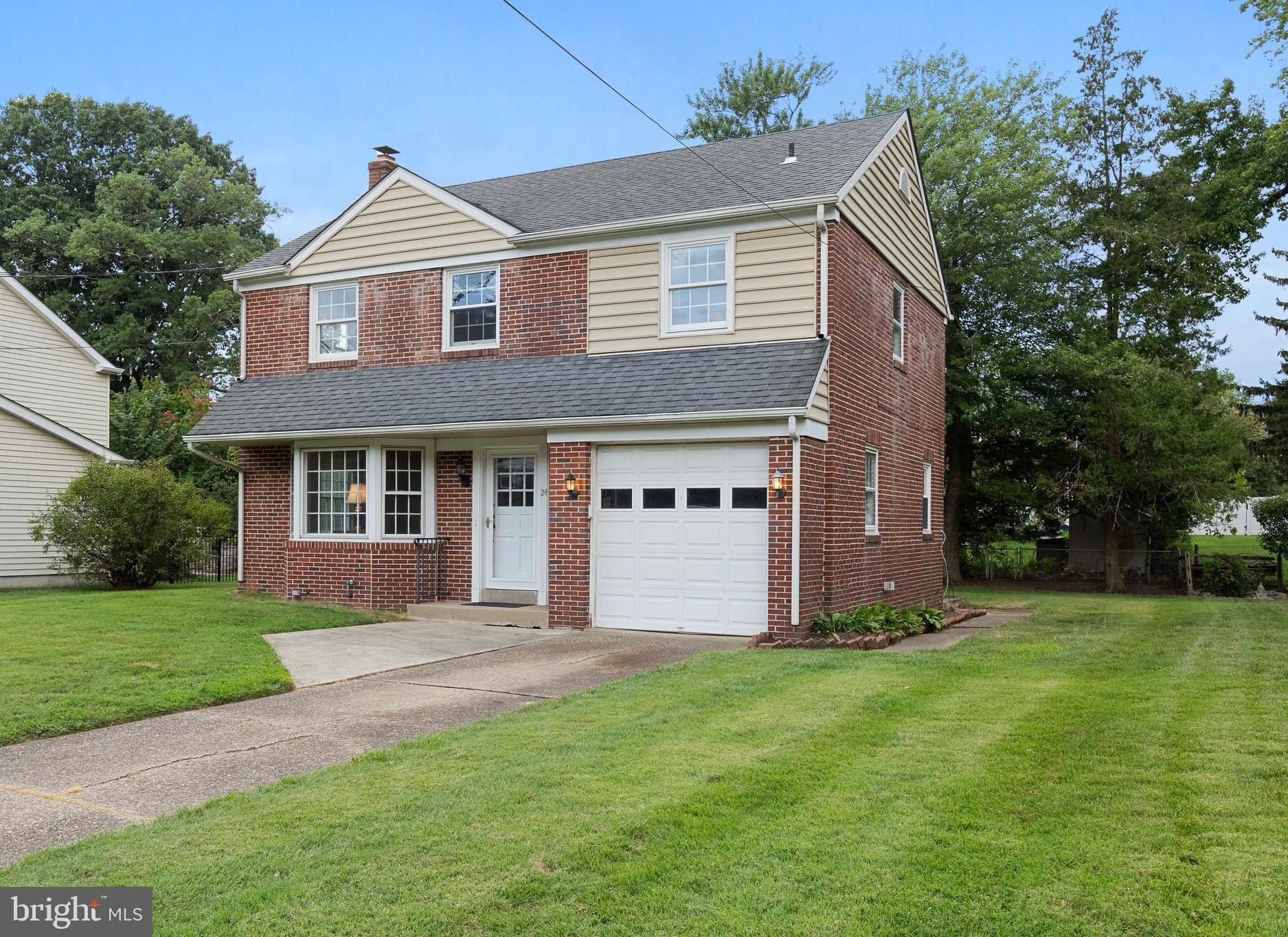 24 Kent Road Cherry Hill, NJ 08002 - Photo 3 of 33