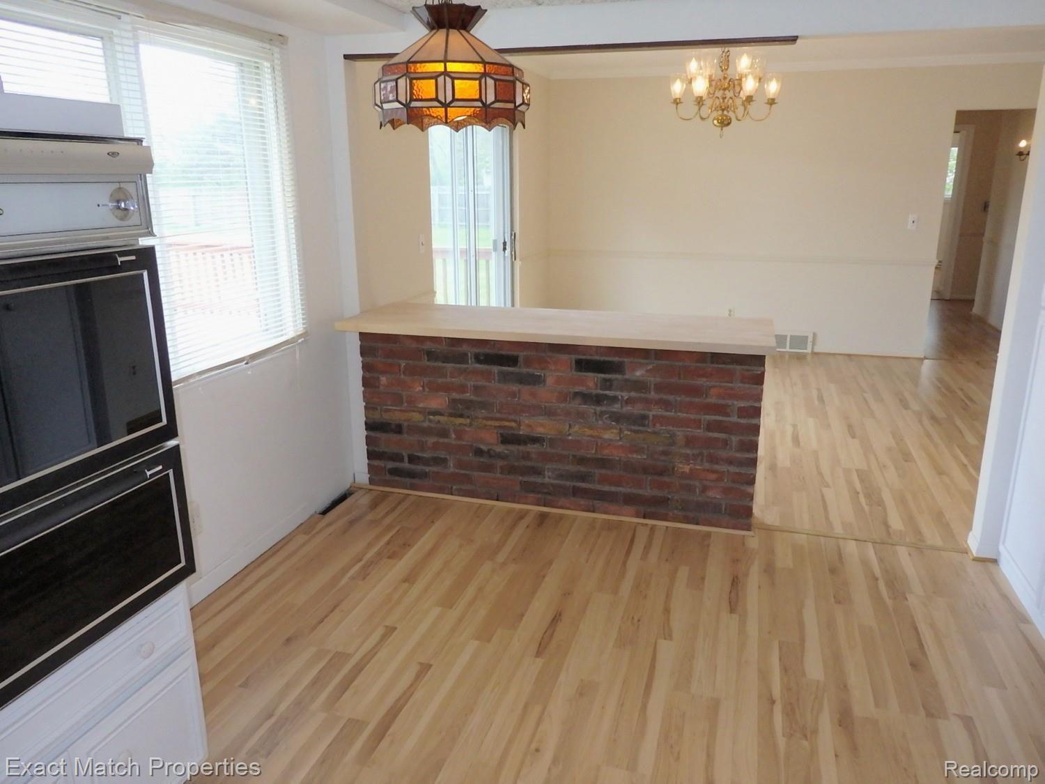 46130 Maben Road Canton, MI 48187 - Photo 28 of 43 View from kitchen to dining area