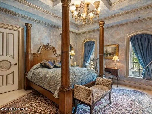 $24,900,000 | 637 North Broadway, Saratoga Springs, NY 12866