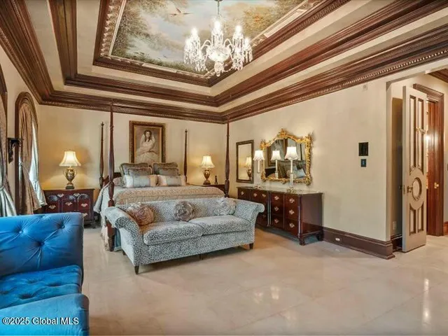 $24,900,000 | 637 North Broadway, Saratoga Springs, NY 12866