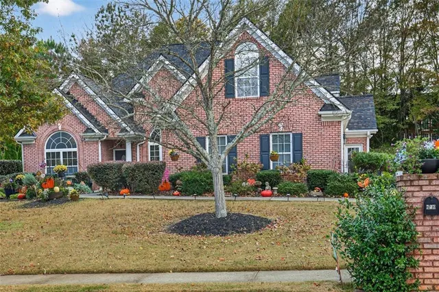 $460,000 | 711 Ashley Wilkes Way, Loganville, GA 30052