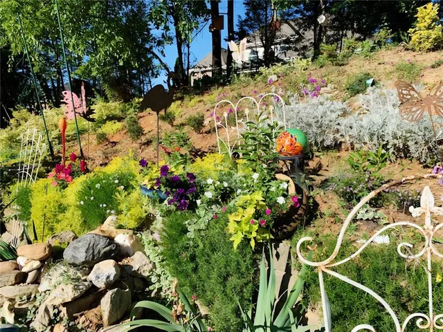 $460,000 | 711 Ashley Wilkes Way, Loganville, GA 30052