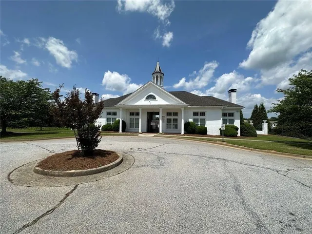 $460,000 | 711 Ashley Wilkes Way, Loganville, GA 30052