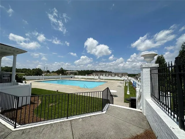 $460,000 | 711 Ashley Wilkes Way, Loganville, GA 30052