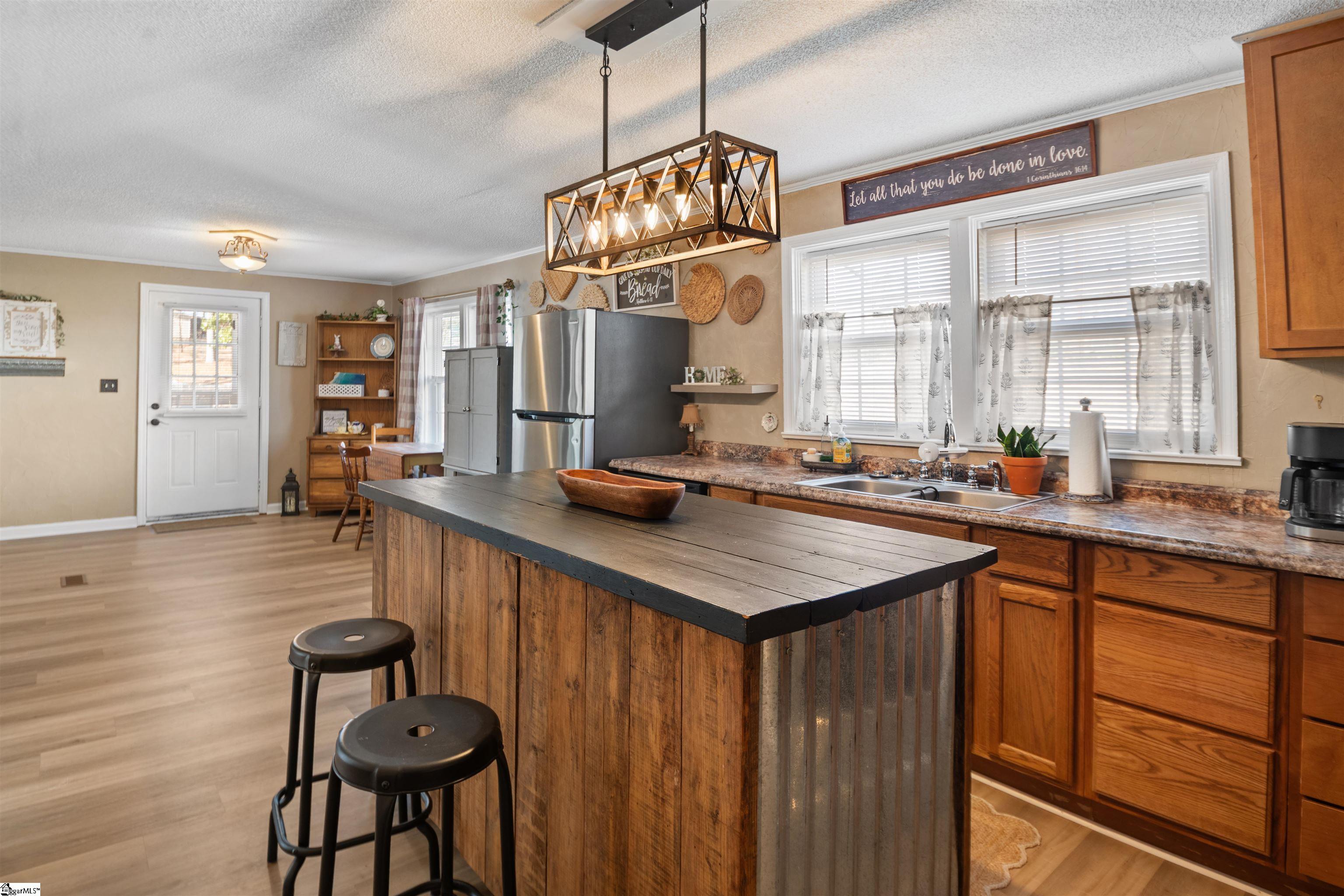 109 Pace Street Easley, SC 29640 - Photo 16 of 28