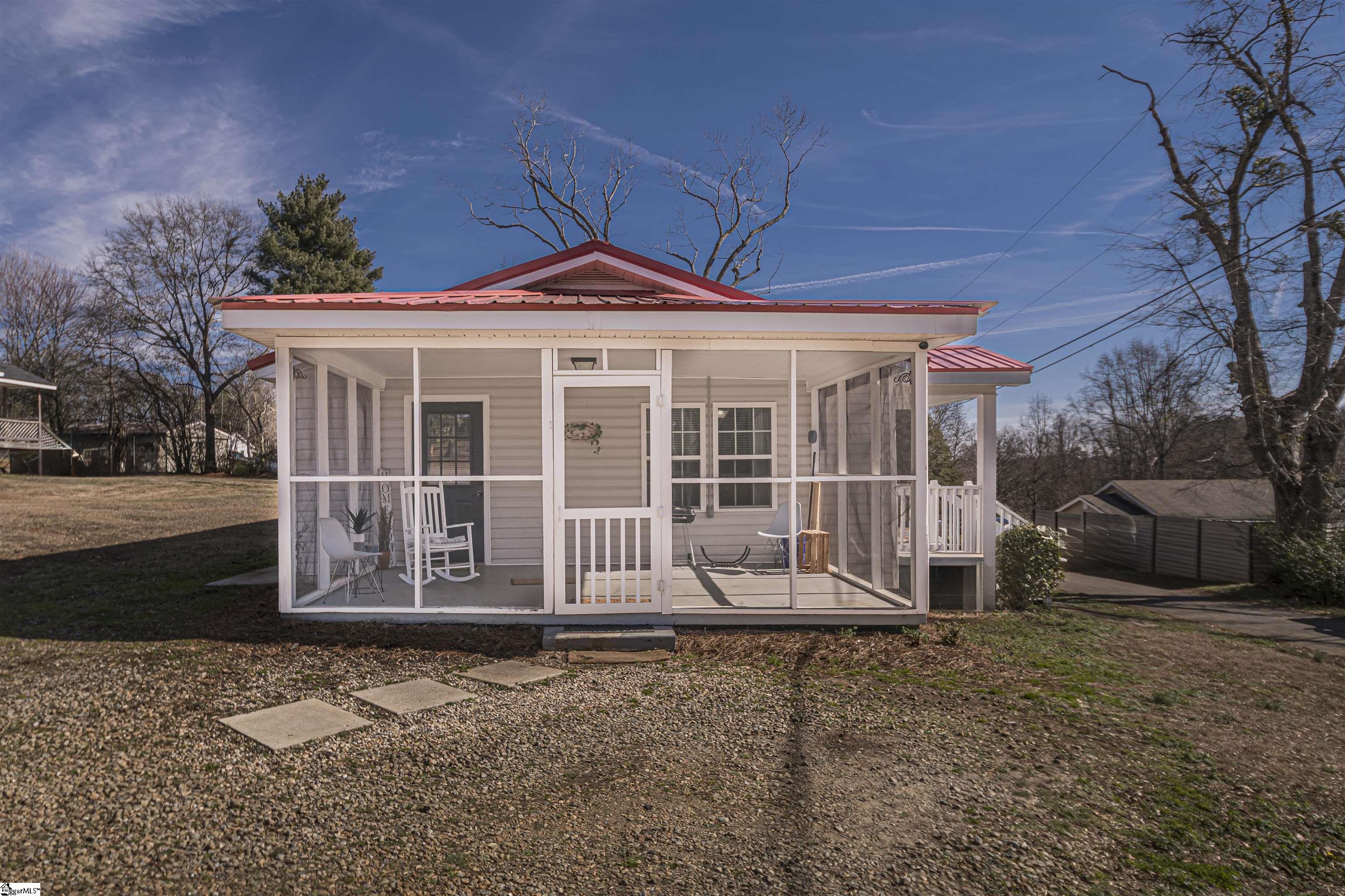 109 Pace Street Easley, SC 29640 - Photo 6 of 28