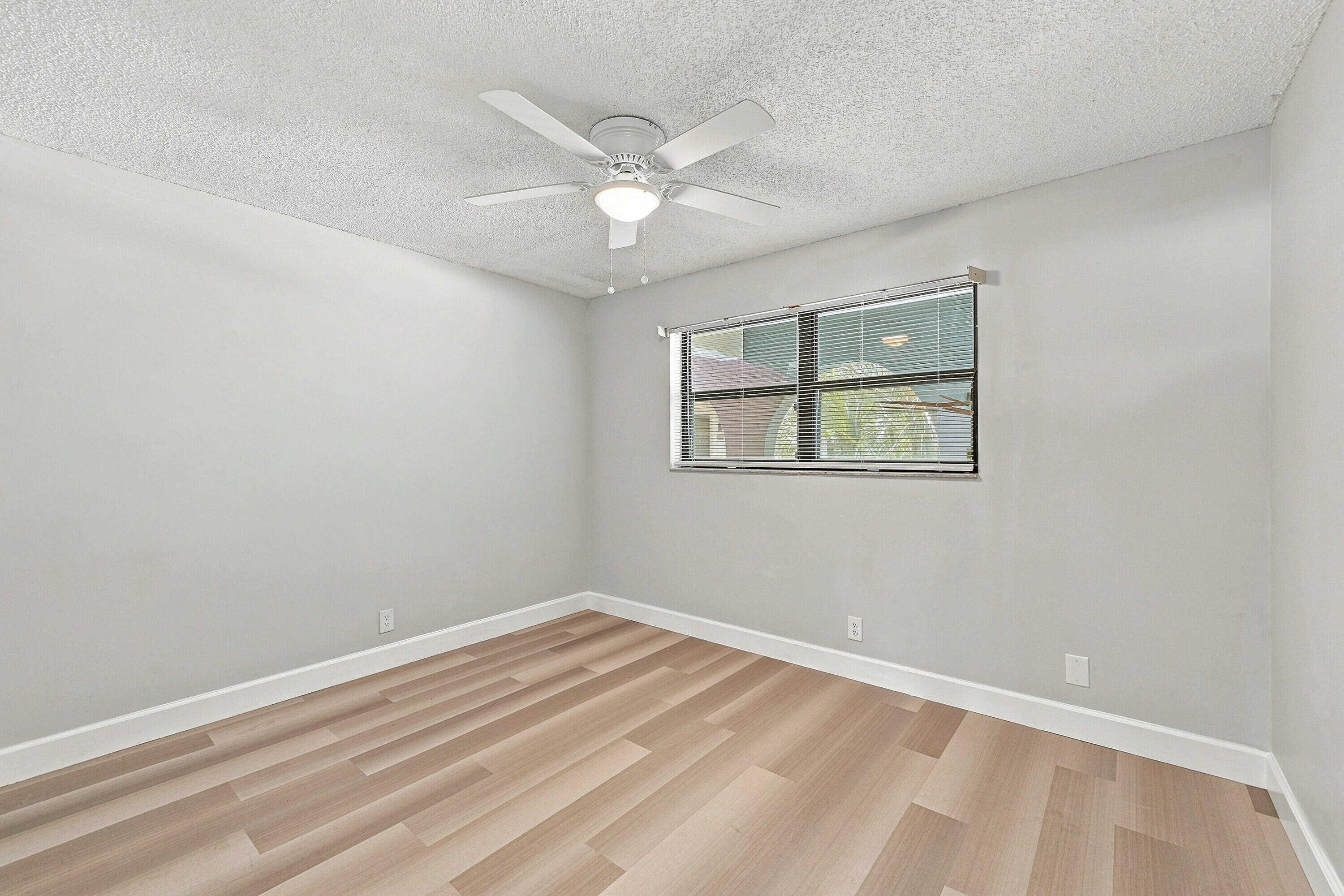 2181 Woolbright Road, Unit N201 Boynton Beach, FL 33426 - Photo 23 of 32 25_dsc06818