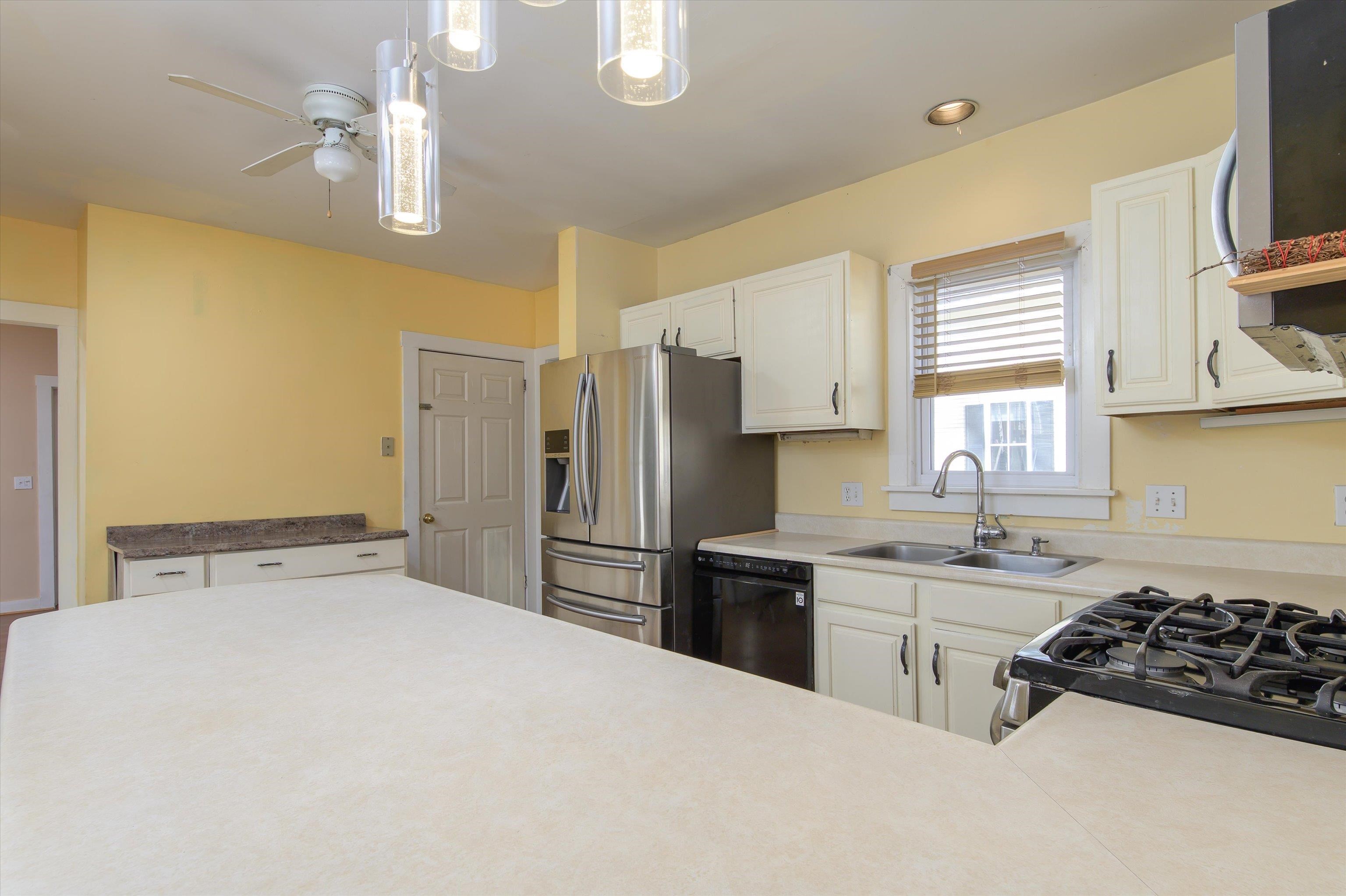 29 Summer Hl Street Springfield, VT 05156 - Photo 17 of 59