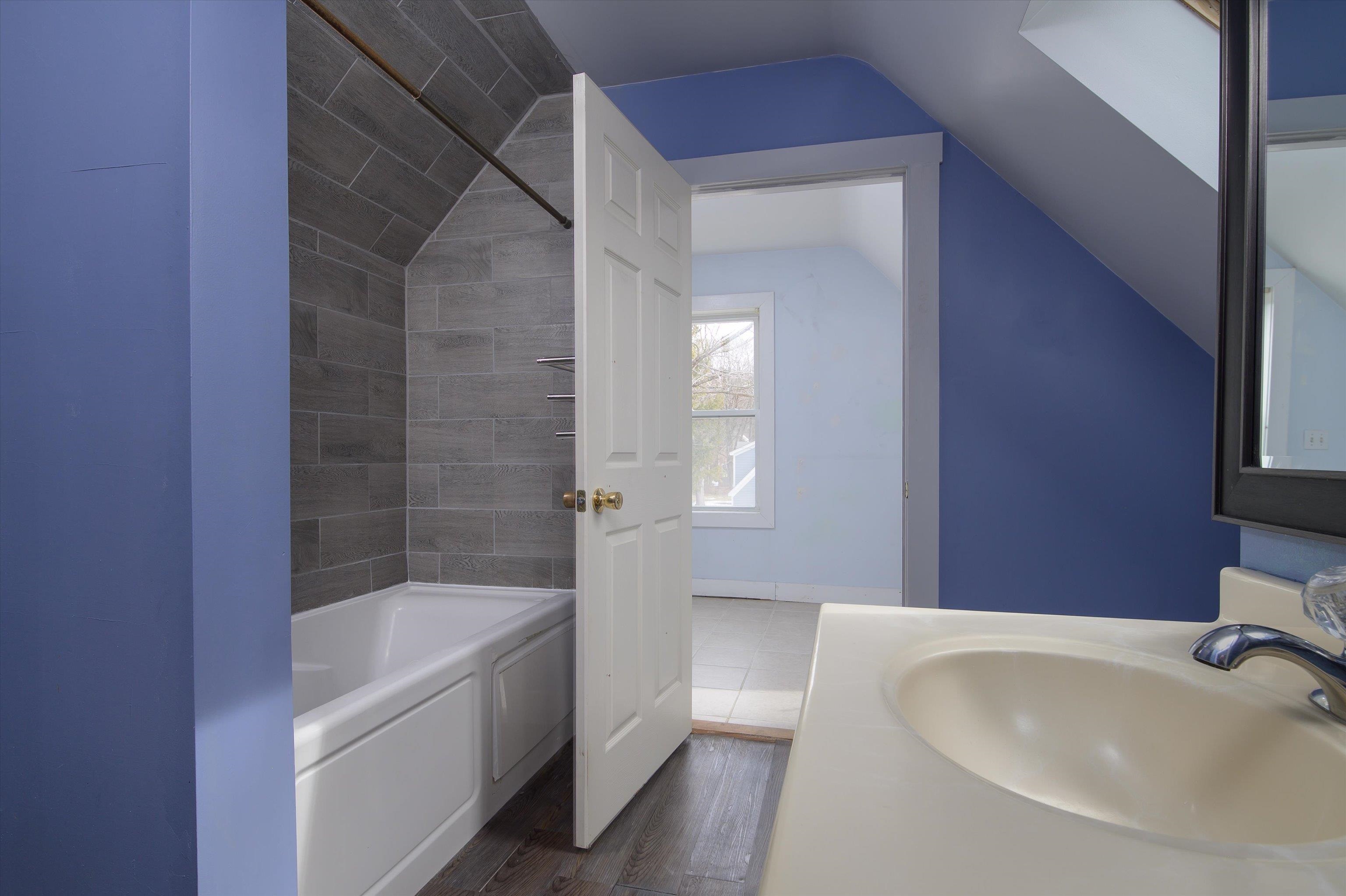 29 Summer Hl Street Springfield, VT 05156 - Photo 40 of 59