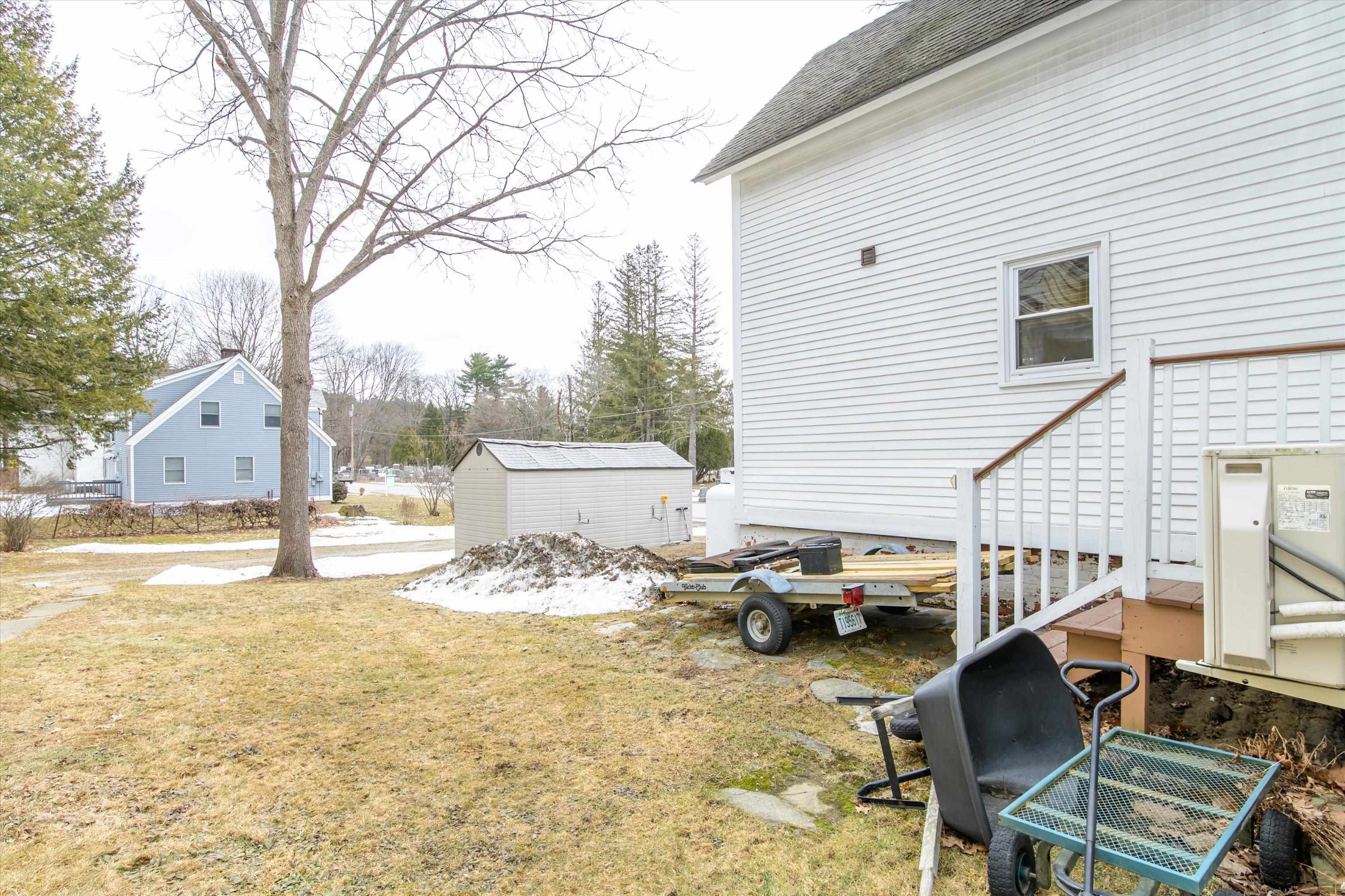 29 Summer Hl Street Springfield, VT 05156 - Photo 8 of 59