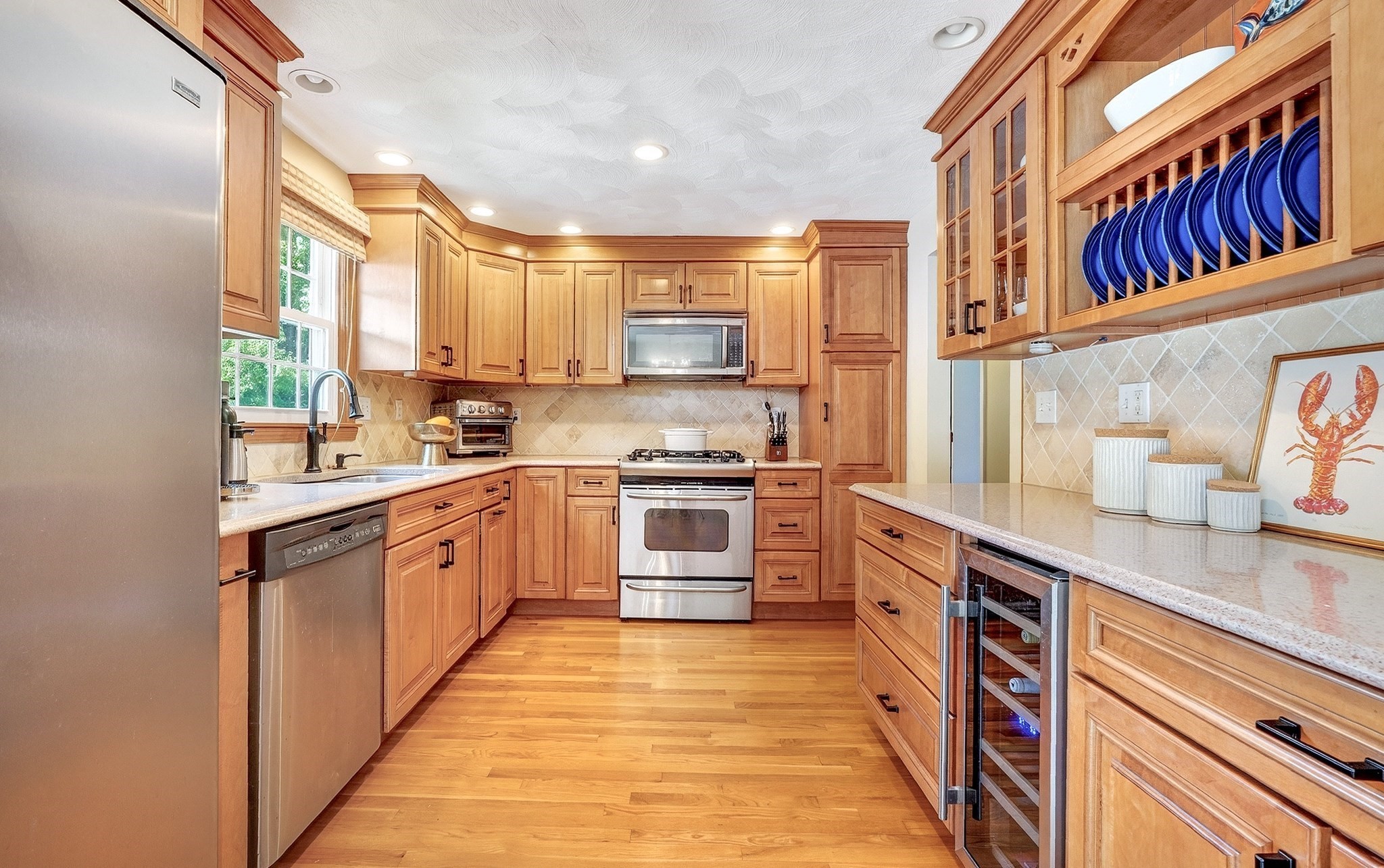 2 Town Line Road Burlington, MA 01803 - Photo 10 of 34 Gallery Image 10