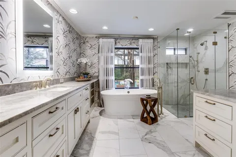 $1,225,000 | 9009 Arbor Park Drive, Dallas, TX 75243