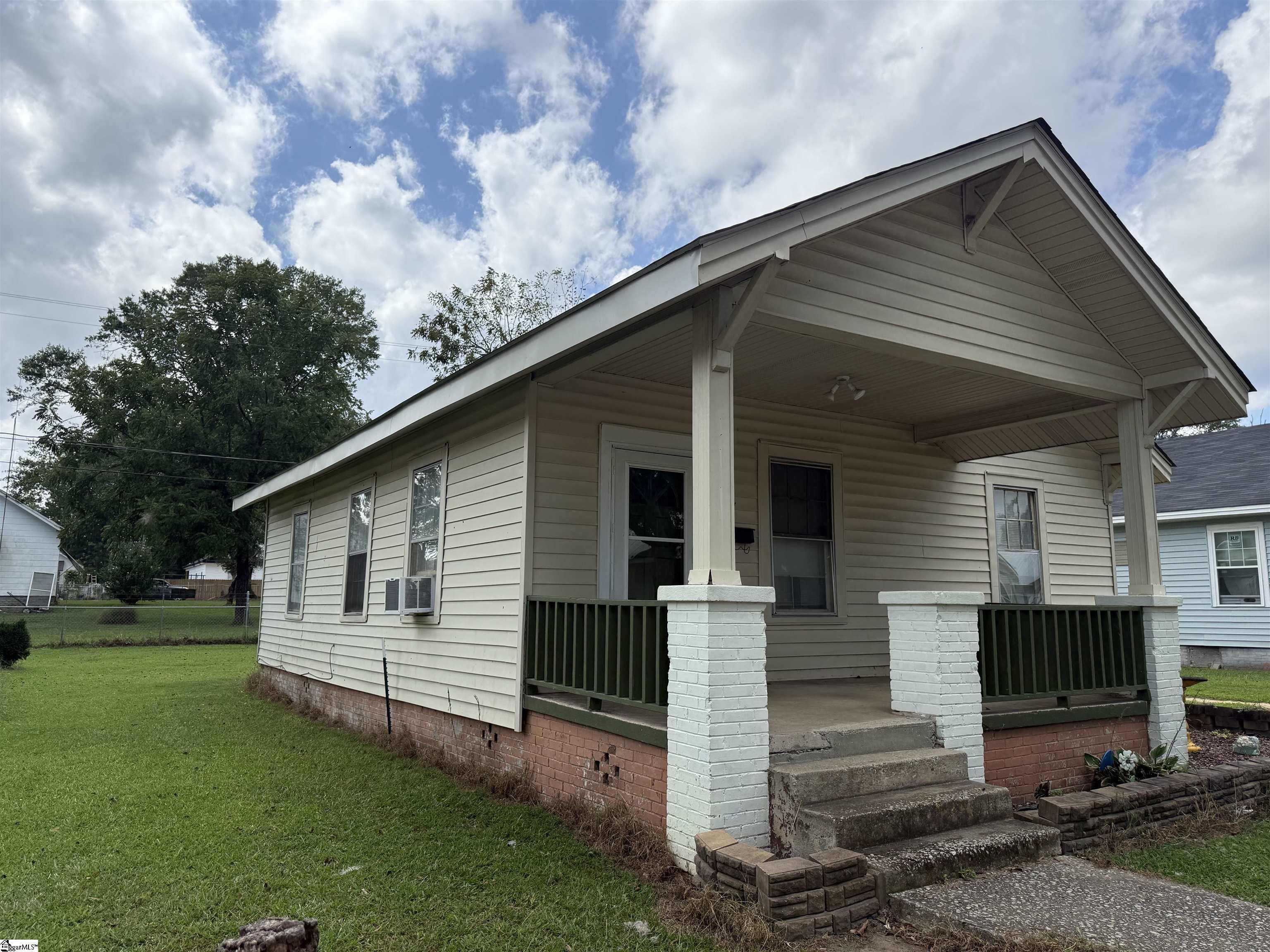 184 Cypress Street Clinton, SC 29325 - Photo 25 of 26