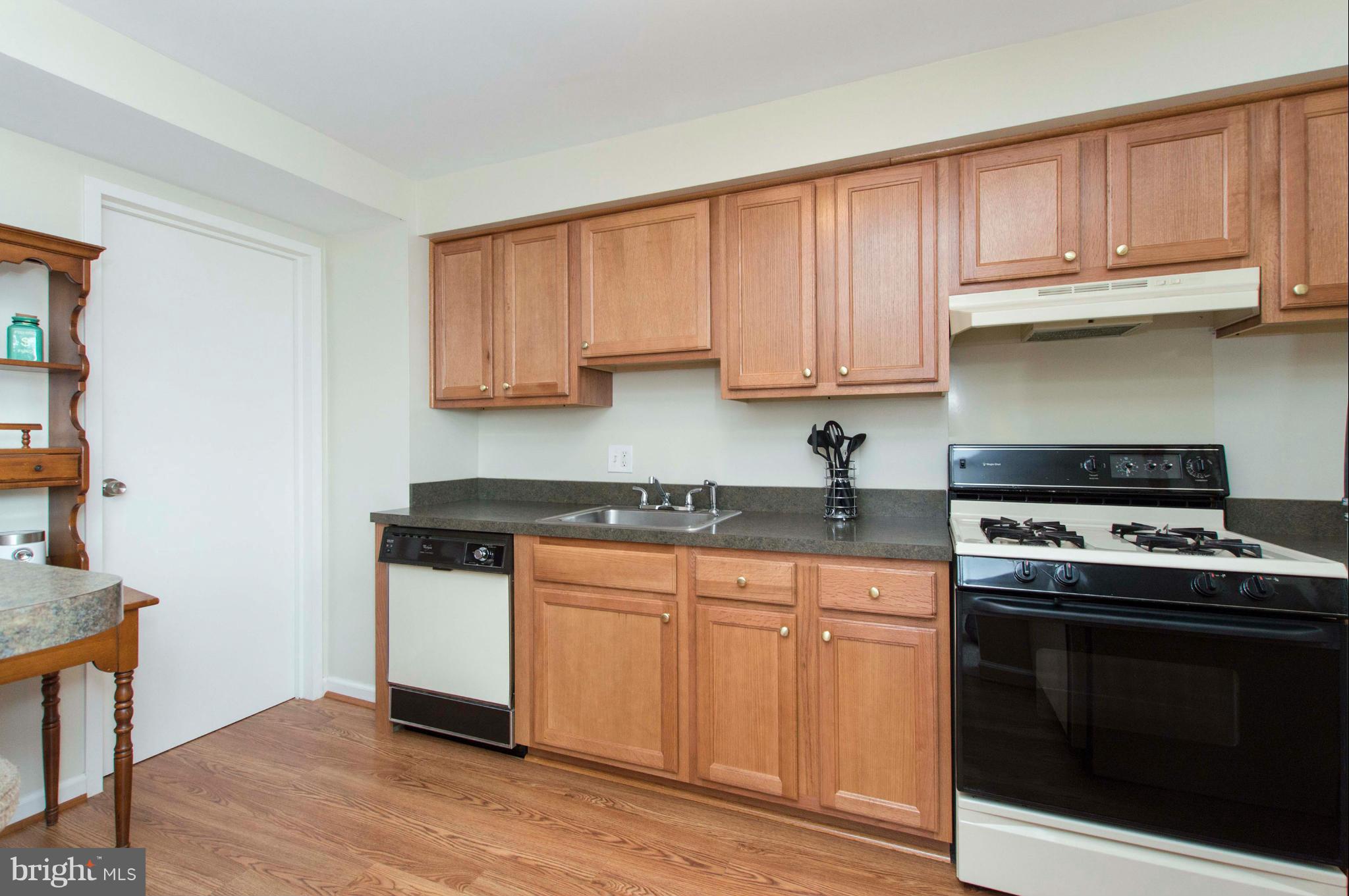 644 Kingston Road Baltimore, MD 21220 - Photo 12 of 30 Kitchen